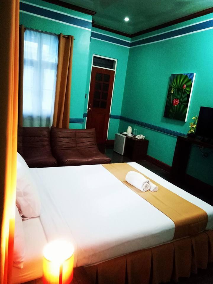 Villa Jhoana Resort Angono Oda fotoğraf